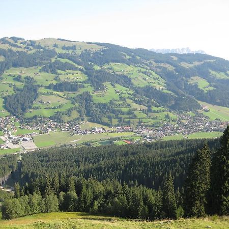 Haus Hirzinger Lägenhet Brixen im Thale Exteriör bild